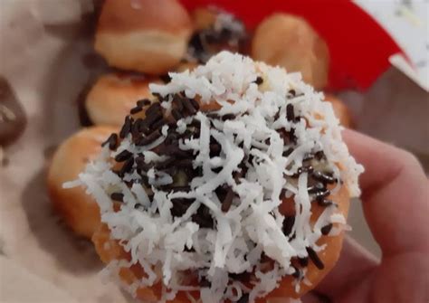 Bagaimana resep untuk membuat donat empuk dan enak? Cara Membuat Donat Tanpa Kentang Dengan Takaran Sendok - Aneka Resep Indonesia - Resep ini cocok ...