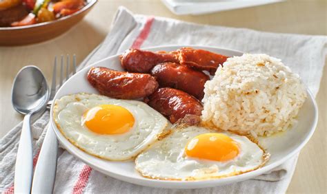 11 Filipino Breakfast Foods To Help You Start Your Day Off Right Tatler Philippines