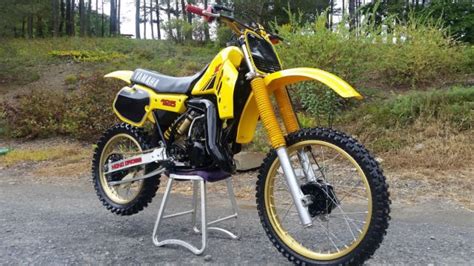 Which is where the yz125 comes in. 1984 Yamaha YZ125 YZ 125 Vintage Motocross Moto Dirt Bike ...