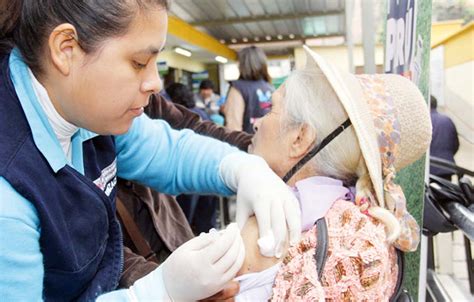 Atropellos, entre esas personas están nuestros adultos mayores, los que nos dieron educación, principios, ejemplo, identidad e historia, y a los que decisiones injustas dejaron en el abandono y la intemperie están también nuestros jóvenes a los que un proyecto depredador y corrupto dejó sin. Vacunarán a adultos mayores de Pensión 65 contra el ...