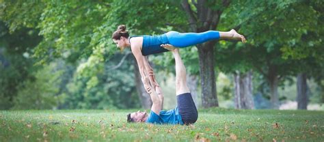 Five Benefits Of Partner Yoga On And Off The Mat Kripalu