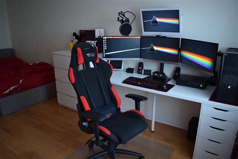 Post your battle stations, work setups, gaming rooms and room layouts here. My new bedroom setup. (I'm proud!) • /r/battlestations ...