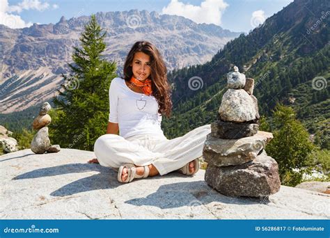 Beauty In The Alps Stock Image Image Of Indian Country 56286817