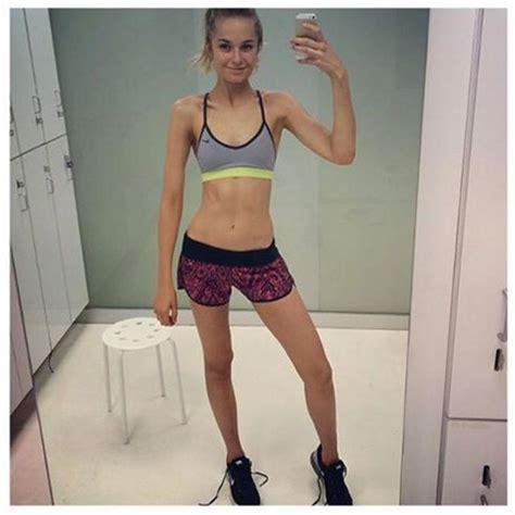 Haters Slam Victorias Secret Model Bridget Malcolm As Anorexic