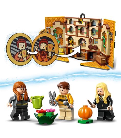 Lego Harry Potter Hufflepuff House Banner Set 76412 Harrods Uk