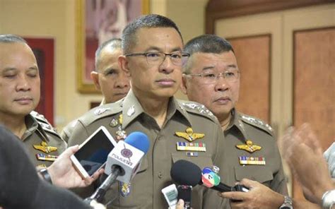 ทางช่อง gmm25 ทางช่อง gmm25 facebook แฉ : ในประเทศ - ผบ.ตร.สั่งเดินหน้า ล่าบิ๊กบ่อนการพนัน แฉโปลิศยศ ...