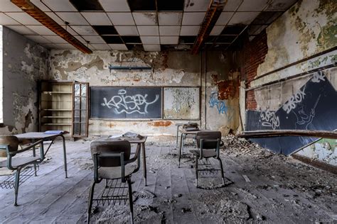 Abandoned High School Gary Indiana Urbex Photography Jhumbracht