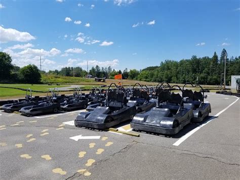 24.04.2021 top 10 stittsville sehenswürdigkeiten: Karters' Korner (Stittsville) - All You Need to Know ...