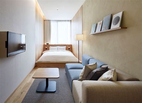 At this time, my youngest naps in one bedroom, my oldest plays quietly in another, and i work at the kitchen. 62 Minimalist Bedroom Ideas That Are Anything But Boring ...