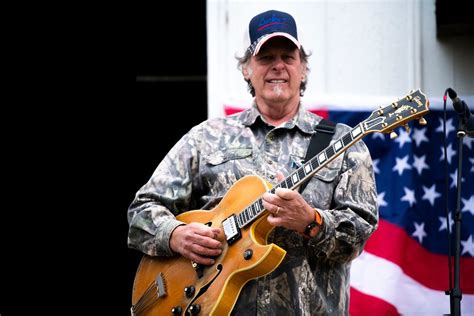 Ted Nugent The ‘motor City Madman To Return Home For 2 Concerts In