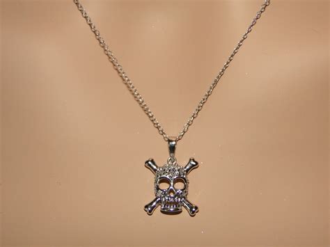 Diamond Necklace Sterling Silver Diamond Skull Pendant 110 Ct Tw