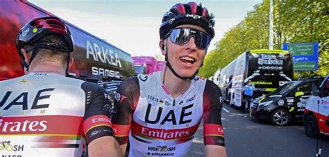 Born 21 september 1998) is a slovenian cyclist who currently rides for uci worldteam uae team emirates. Tadej Pogacar vol zelfvertrouwen: "Bijna alle bergetappes ...
