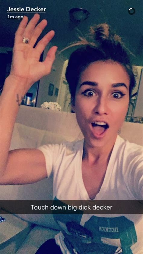 Eric Decker S Hot Wife Posts Hilarious Snapchat After Her Husband Scores Daily Snark