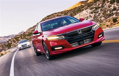 Detailed features and specs for the 2020 honda accord including fuel economy, transmission, warranty, engine type, cylinders, drivetrain and more. 2020 Honda Accord Sport 2.0t Hybrid Price, Release Date ...