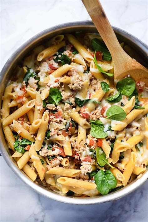 One Pot Pasta With Ground Turkey And Spinach Foodiecrush