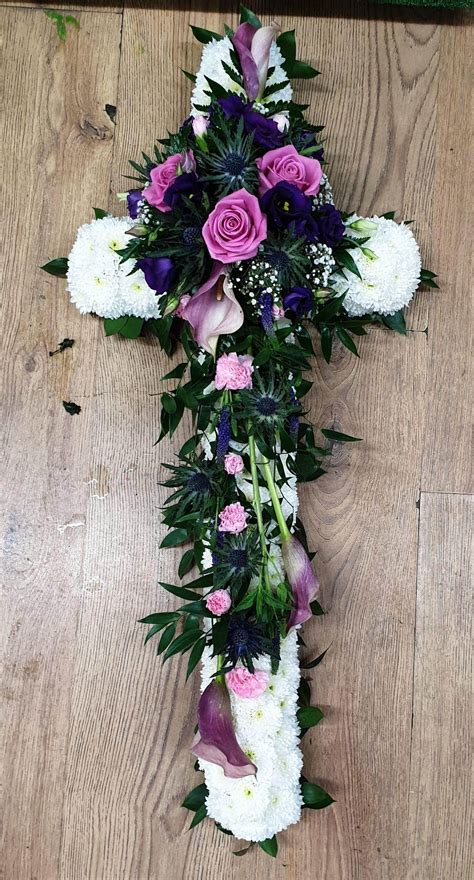 Funeral Cross 1 Aberdeen Funeral Flowers