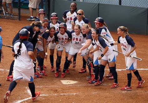Softball Players Choose Pro League Over Us Team The New York Times
