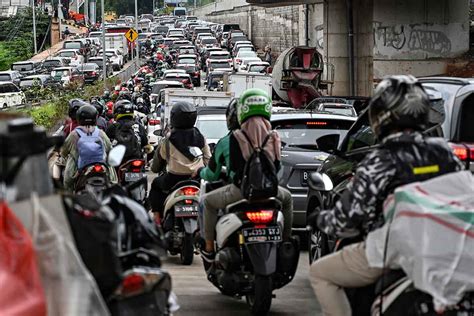 Malaysia should take serious action to the public transportation manage. Using technology to solve traffic woes | The ASEAN Post