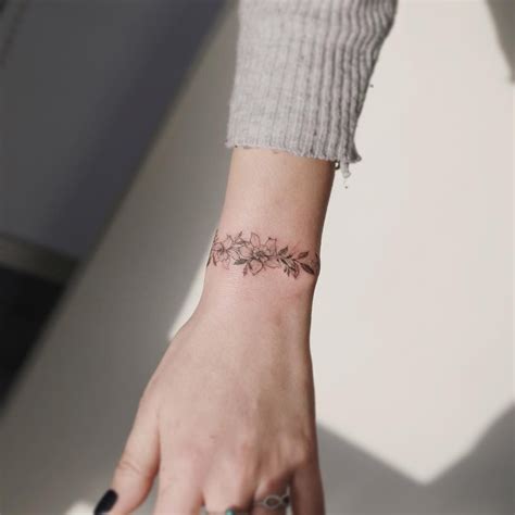 300 Small Wrist Tattoos Ideas For Girls 2021 Women Wristband Designs Pictures