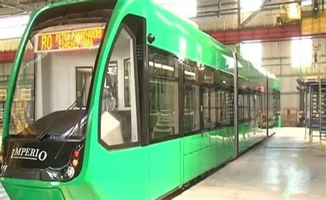 Primul tramvai nou din cele 100 comandate de Primăria Capitalei