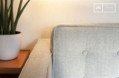 Sofa dreisitzer in hellgrau 100909 von hübsch interior sessel und sofas in nordischem stil moderne wohnideen jetzt entdecken! Dreisitzer Sofa Silkeborg - Geometrisches Design | pib