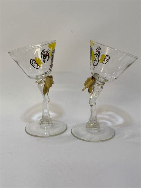 1950s Pair Of Novelty Tipsy Drinking Glasses Kitsch Barware Etsy