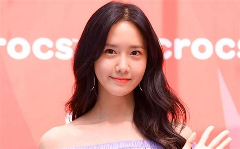 Achieve Yoona S Signature Makeup Look In 5 Simple Steps Her World Singapore