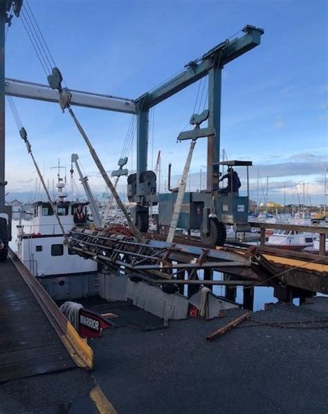 Port Of Port Angeles Boat Haven Fuel Float Replacement