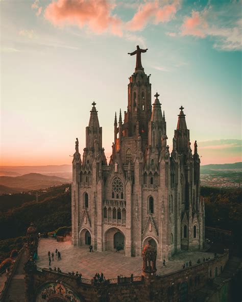 100 Beautiful Barcelona Pictures Download Free Images On Unsplash