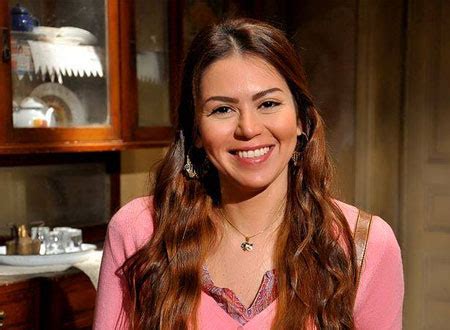اعتبرت الفنانة لقاء الخميسي كره المشاهدين لـ نادين، الشخصية التي جسدتها في مسلسل ضد الكسر في رمضان الماضي، بعد خيانتها لصديقتها سلمى نيللي كريم، علامة على نجاح الدور في إيصال المعلومة.وفي مقابلة مع برنامج it's show time. لقاء الخميسي