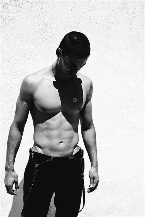 He portrayed johnny tuturro in usa network 's series graceland and rio in nbc 's series good girls. Manny Montana | Cool wallpapers for girls, Cool girl, Just ...