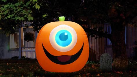 Airflowz Halloween Projection Inflatable Moving Eye Pumpkin Youtube