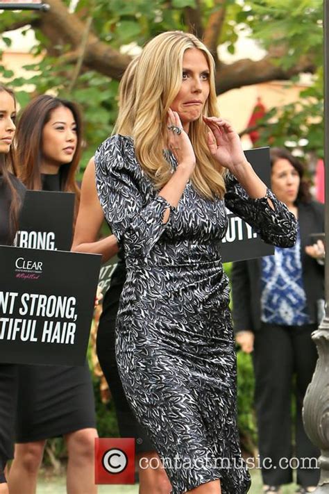 Heidi Klum Heidi Klum Kicks Off The Right End Hair Revolution 145