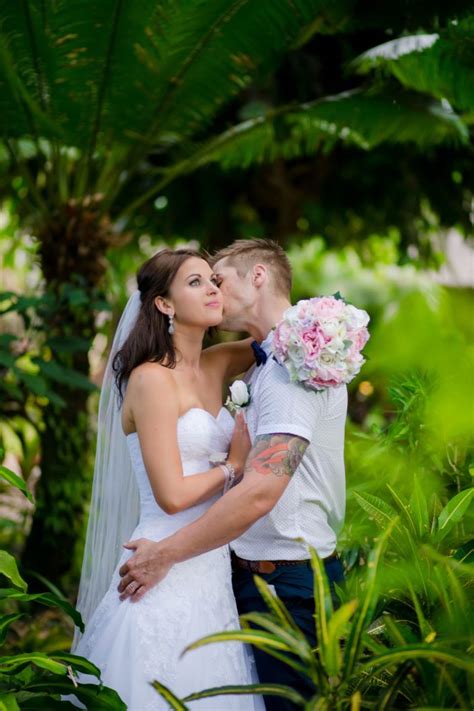 Sep 17, 2014 · wedding photographer. Fiji Wedding by Kezia - Fiji Wedding Photographer ...