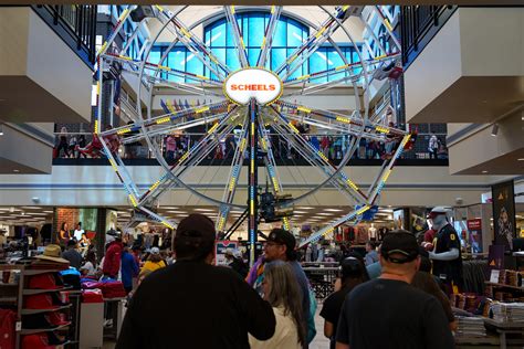 I went to Scheels on opening day. Here's what I saw (and learned)