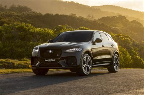 Review 2020 Jaguar F Pace Svr The Suv With The Heart Of A Sports Car