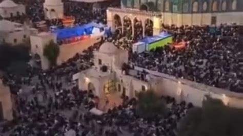 Videos Of Palestinians Gathered In Al Aqsa Mosque Amid Israel Hamas Conflict Go Viral World