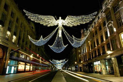Regent Street Christmas Lights Are Switching On For 2017 Date And Info