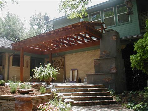 Discover a variety of backyard trellis ideas on hgtv.com. trellis | Welcome to Wayray: The Ultimate Outdoor ...