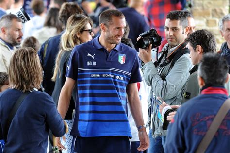 Последние твиты от giorgio chiellini (@chiellini). Watching Celeb Watches: Ed Sheeran, a young but tasteful ...