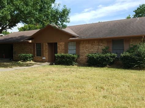 Marlin Real Estate Marlin Tx Homes For Sale Zillow