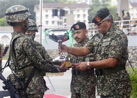 6 syarat yang harus dipenuhi sekolah agar bisa melaksanakan pembelajaran tatap muka (ptm) tahun 2021. Pengambilan perajurit muda tentera darat tidak dikurangkan ...