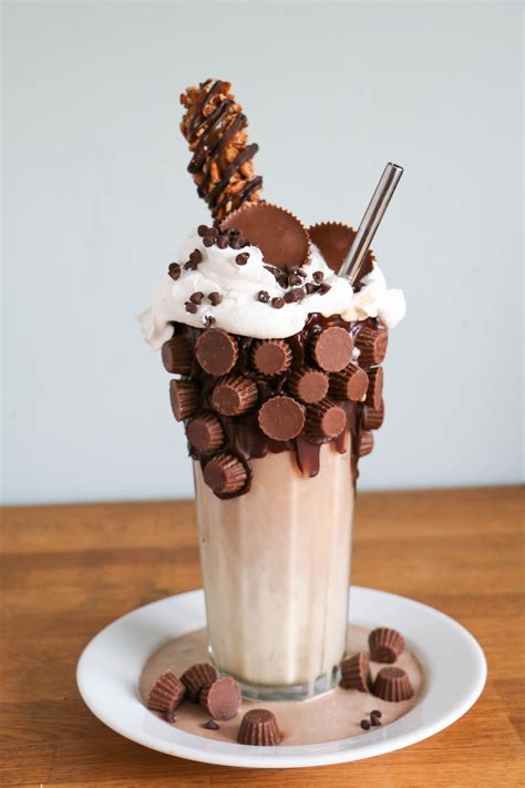 Over The Top Milkshakes To Blow Your Mind Food Dessert Recipes Yummy Food
