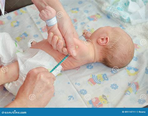 Doctor Vaccinating Newborn Baby Stock Image Image Of Little