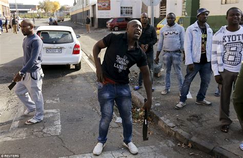 South Africa Immigrants Create Armed Gangs And Patrol The Streets Daily Mail Online