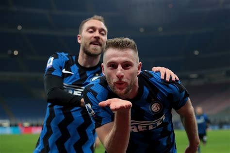 Škriniar poprel problém s contem. Inter-Atalanta, Skriniar soffre Zapata ma il suo gol pesa ...