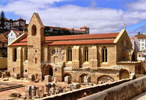 The front desk staff and housekeeping were. Convento de Santa Clara-a-Velha - Coimbra | Churches | Portugal Travel Guide