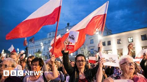 Poland President Andrzej Duda Backtracks On Appointing Top Judges Bbc News