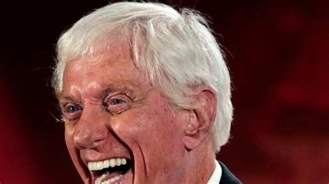 Dick Van Dyke Suffers ‘minor Injuries After Car Accident In Malibu Hollywood Hindustan Times