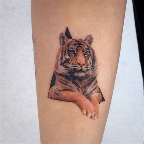 Tatuagem De Tigre Feminina 70 Ideias Incríveis Para Despertar A